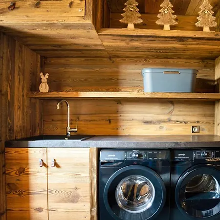 Chalet Les 3 Oursons Luxury With Hot Tub Sauna